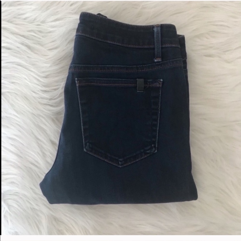 Joe’s Jeans Curvy Bootcut size 27